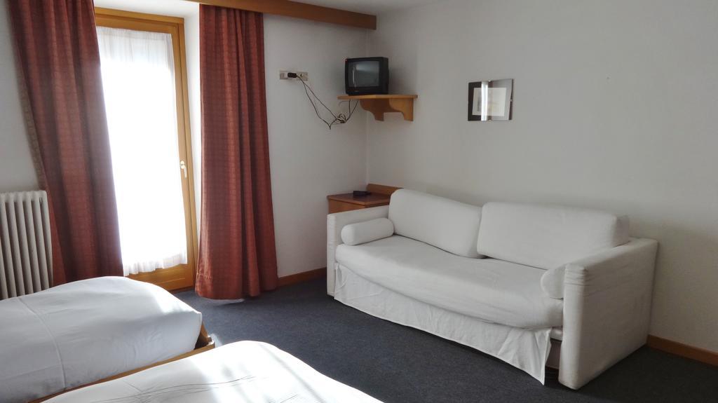 Casa Stefano E Lucia Aparthotel Bormio Buitenkant foto