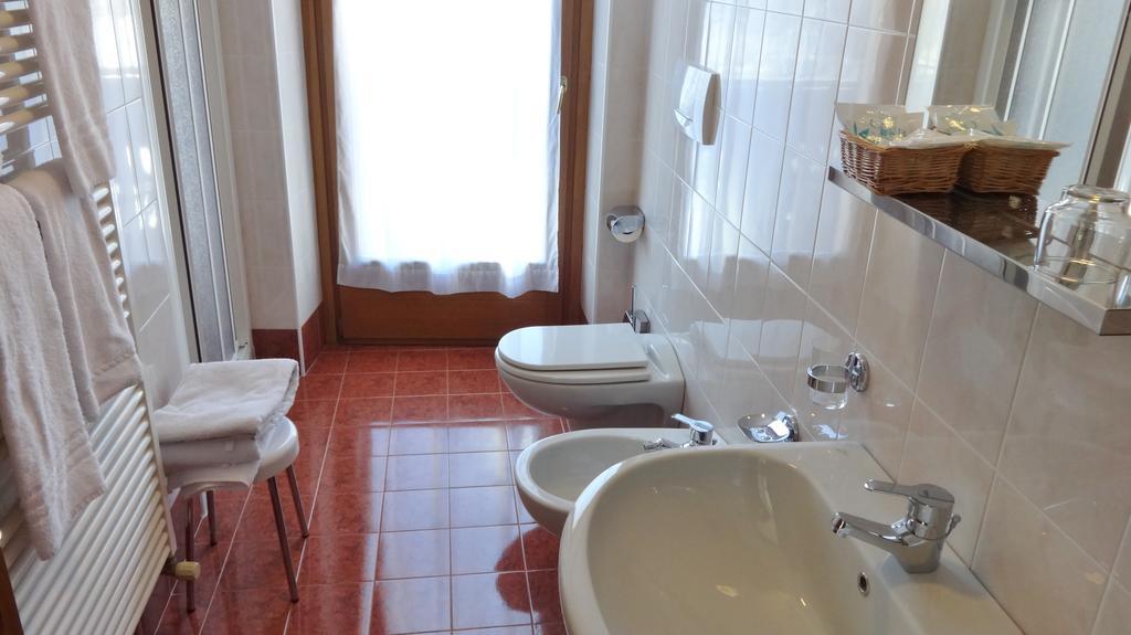 Casa Stefano E Lucia Aparthotel Bormio Buitenkant foto